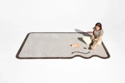 Carpet Petit Not Straight Teppich, 230x160 cm