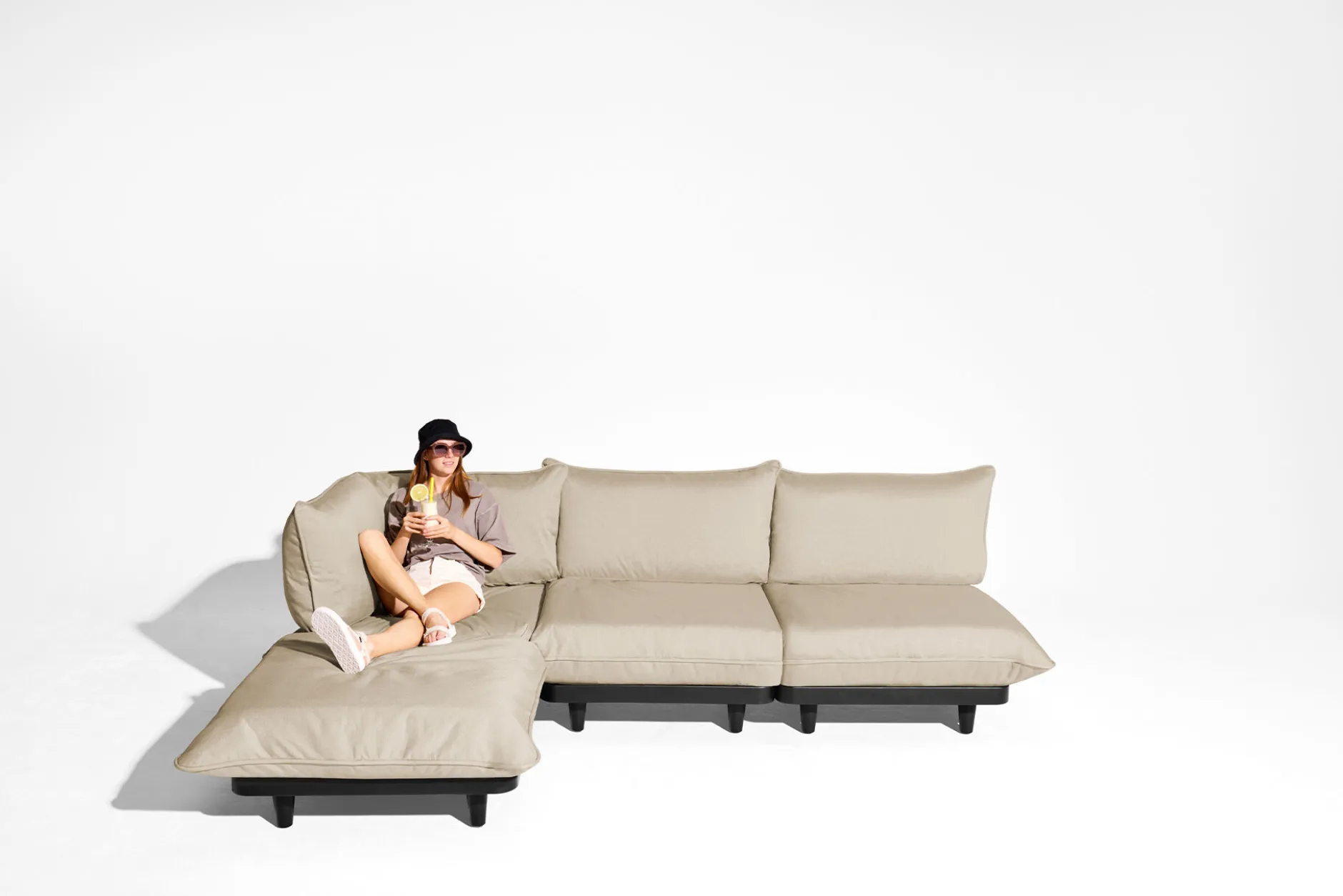 Paletti Set Large Royal + Table Modular outdoor lounge set, 280x190x90 cm