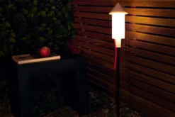 Racket La Surprise Solarbetriebene Außenlampe, 13x85 cm